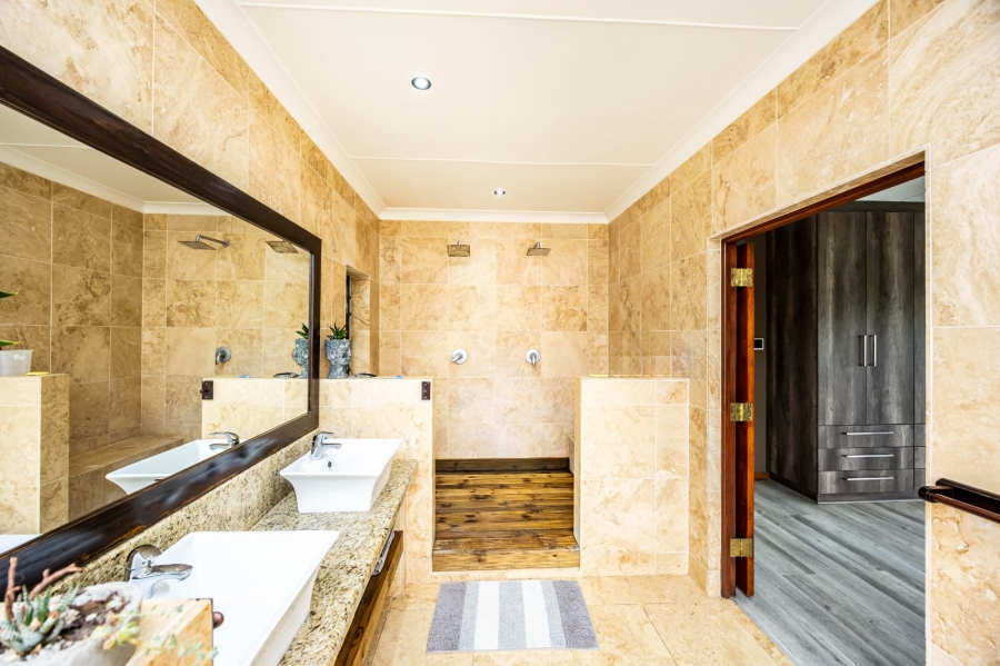 4 Bedroom Property for Sale in Baysville Eastern Cape